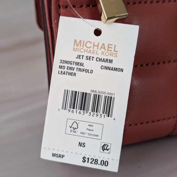 BNWT Michael Kors Jet Set Charm Medium Envelope Trifold Wallet - Picture 11 of 11